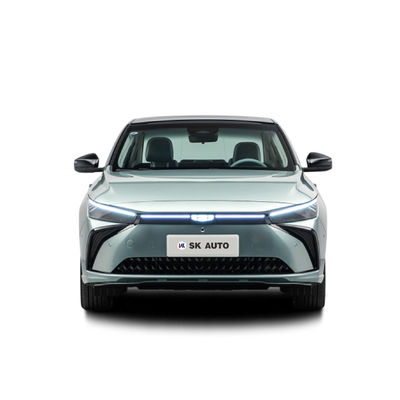 2024 China Geely Geometry G6 Nowy samochód elektryczny Geely Geometry G6 EV Samochód Wysoki czas pracy baterii Centralne sterowanie Duży ekran