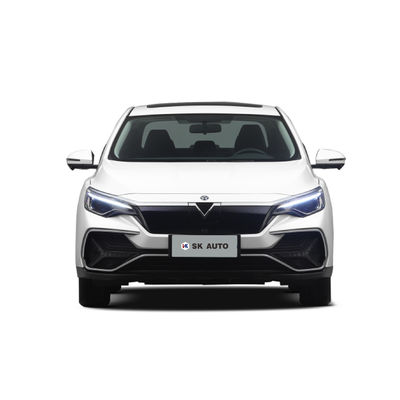 Długi zasięg przelotowy 420 km Samochód elektryczny Dongfeng Venucia D60EV Długi zasięg przelotowy 420 km Samochody elektryczne dla rodzin