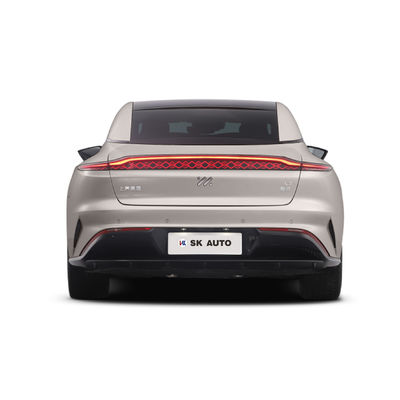 Im motors L7 Dynamic 2023 Electric Sedans Long Range 615km Pojazd elektryczny