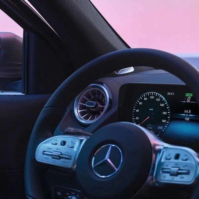 2024 Mercedes Benz EQA 260 Elektryczny samochód luksusowy SUV 619km Długodystansowy EQA EQB EQC Nowy pojazd energetyczny EV Samochód