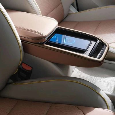 Geely Geometry M6 średniej wielkości SUV 150 km/h 5 drzwi 5 miejsc dla rodzin podróżujących