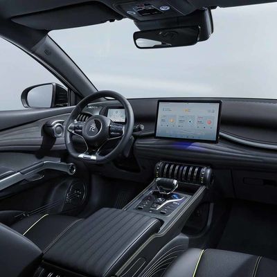na stanie Byd Yuan Plus High Speed, w pełni elektryczny SUV, samochód EV dalekiego zasięgu