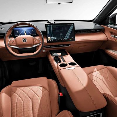 Plug-in Hybrid kompaktowy SUV ChangAn UNIZ-2024 Electric IDD 125km