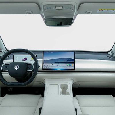 2024 Leapmotor C16 Duży zasięg Duży SUV Samochód hybrydowy Samochód 1.5T 6 miejsc Duży luksusowy SUV Długi zasięg Pojazd elektryczny
