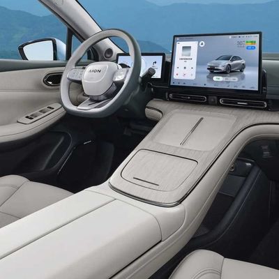 W magazynie AION S Plus Automobile EV Smart Collar Wersja 410/510km 4-drzwiowy 5-miejscowy