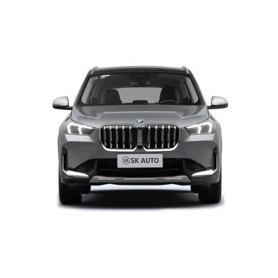 BMW X1 2.0T 204 KM L4 5-drzwiowy SUV dla miłośników samochodów benzynowych