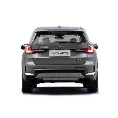 BMW X1 2.0T 204 KM L4 5-drzwiowy SUV dla miłośników samochodów benzynowych