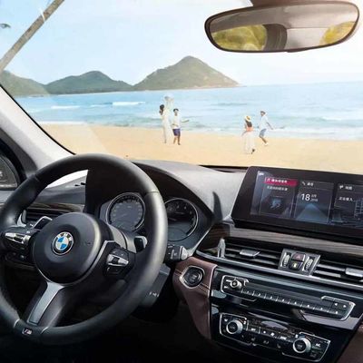 BMW X1 2.0T 204 KM L4 5-drzwiowy SUV dla miłośników samochodów benzynowych