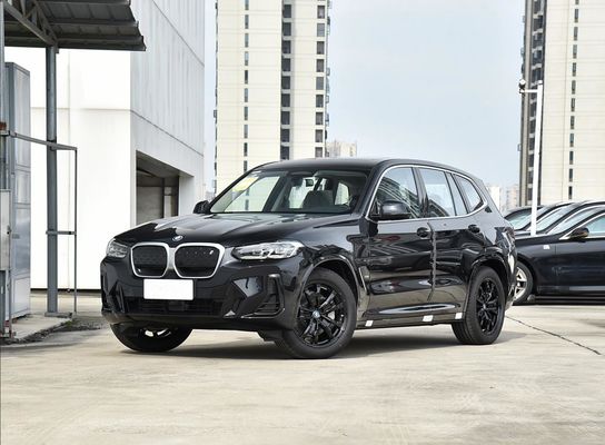BMW iX3 RWD Elektryczny samochód - 210 kW 400N.m Tork Luxury EV SUV 2024 Long Range