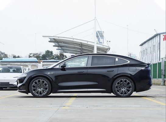 LXUCEED 0,25h czasu szybkiego ładowania Inteligentny samochód elektryczny RWD/AWD dla wydajnej jazdy