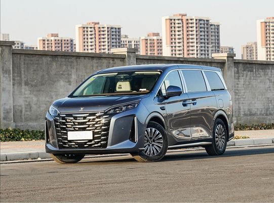 1100km zasięg BYD Xia MPV 5145MM Długość pojazd elektryczny dla firm i rodziny