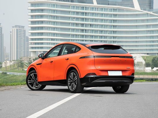 2025 Mocny Xpeng G6 z pojemnością baterii 68,5/80,8 KWh i szybkim czasem ładowania 0,2 godziny z długim zasięgiem