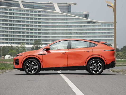 2025 Mocny Xpeng G6 z pojemnością baterii 68,5/80,8 KWh i szybkim czasem ładowania 0,2 godziny z długim zasięgiem