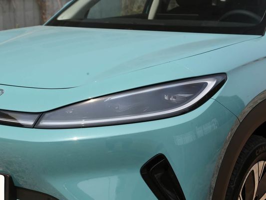 Wyświetlacz dotykowy Wnętrze Funkcje 2025 Model BYD Samochód elektryczny z dachem słonecznym i energią akumulatora 60,9 kWh Szybkie ładowanie Pojazd elektryczny Gorąca sprzedaż