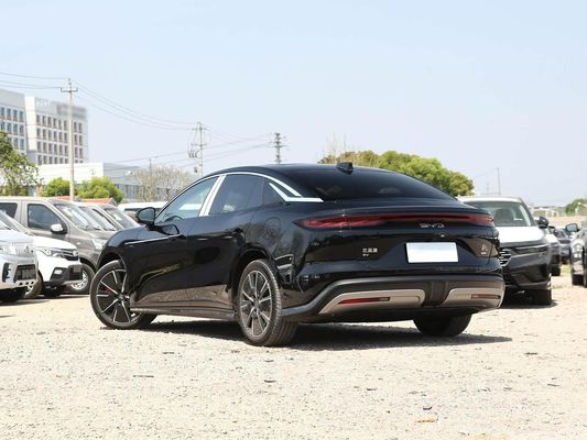 Model pojazdu 601km zasięg 83.2kWh pojemność akumulatora AWD szybkie ładowanie dach słoneczny wysokonapięciowa konstrukcja wygodna dla rodziny