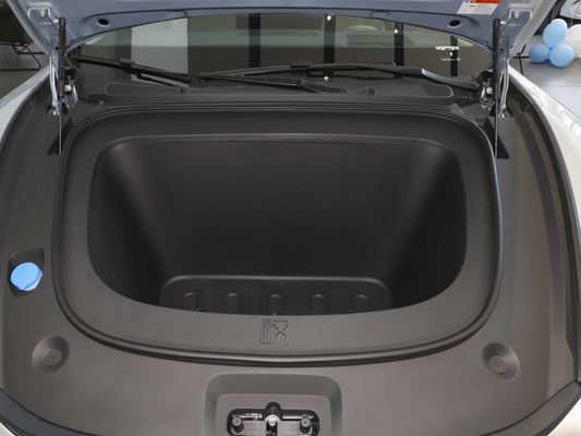 Model pojazdu 601km zasięg 83.2kWh pojemność akumulatora AWD szybkie ładowanie dach słoneczny wysokonapięciowa konstrukcja wygodna dla rodziny