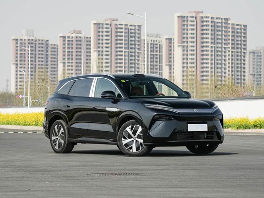 2025 BYD Nowy pojazd elektryczny do wydajności Tang L 810kW Moc AWD Szybkie ładowanie 1000w/h 600km zasięg Długi zasięg 7 miejsc z dachem słonecznym