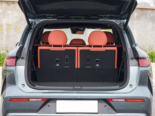 2025 BYD Nowy pojazd elektryczny do wydajności Tang L 810kW Moc AWD Szybkie ładowanie 1000w/h 600km zasięg Długi zasięg 7 miejsc z dachem słonecznym