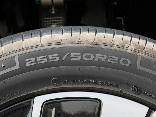 Nowy gorąco sprzedający się BYD EV Car 2025 Model 100,5 KWh Pojemność akumulatora i szybkie ładowanie 0,1 Godzina 670KM Długi zasięg 500kW Moc Samochód elektryczny Duża przestrzeń dla rodziny 7 miejsc