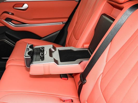 Nowy gorąco sprzedający się BYD EV Car 2025 Model 100,5 KWh Pojemność akumulatora i szybkie ładowanie 0,1 Godzina 670KM Długi zasięg 500kW Moc Samochód elektryczny Duża przestrzeń dla rodziny 7 miejsc