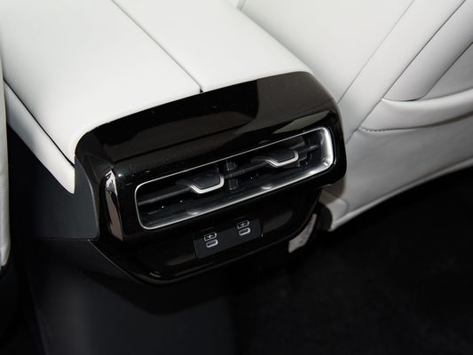 350kW moc silnika Pełnoelektryczny SUV Honda S7 Długie zasięgi 650km Szybkie ładowanie EV Nowa gorąca sprzedaż z dachem przeciwsłonecznym dla rodziny