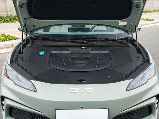 2025 BYD Elektryczny pojazd Pieczęć 06GT Szybki czas ładowania 0,33 Hrs i wydajność Długi zasięg 550KM Duża bateria z dachem słonecznym dla rodziny