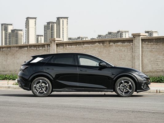 2025 Seal 06 GT 310kW Maksymalna moc silnika BYD EV Samochód z zasięgiem 605 km i pojemnością baterii 72.96kWh Doskonała wydajność Elektryczny samochód z dachem słonecznym