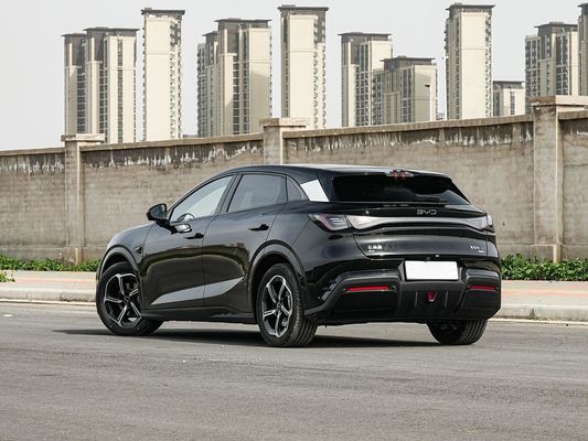 2025 Seal 06 GT 310kW Maksymalna moc silnika BYD EV Samochód z zasięgiem 605 km i pojemnością baterii 72.96kWh Doskonała wydajność Elektryczny samochód z dachem słonecznym