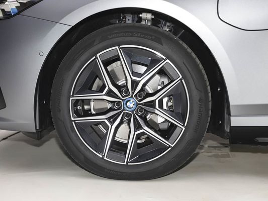 2025 BMW I5 Luksusowe samochody elektryczne Dobre osiągi xDrive Długi zasięg 651KM Szybkie ładowanie EV Nowy model limuzyny z dachem BMW serii 5