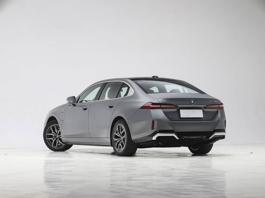 Nowy Model BMW I5 eDrive 2025 Gorąca sprzedaż Pojazd Elektryczny Długi zasięg Więcej niż 700KM EV Szybkie ładowanie Limousine Sedan z dachami